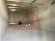 Garagem - Santa Maria, Torres Vedras, Lisboa - Miniatura: 1/9
