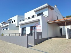 Moradia T3 - Turcifal, Torres Vedras, Lisboa