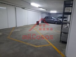Garagem - Santa Maria, Torres Vedras, Lisboa