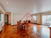 Apartamento T3 - Santa Maria, Torres Vedras, Lisboa - Miniatura: 2/9