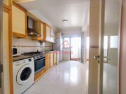 Apartamento T2 - Santa Maria, Torres Vedras, Lisboa - Miniatura: 2/9