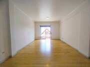 Apartamento T2 - Santa Maria, Torres Vedras, Lisboa - Miniatura: 4/9