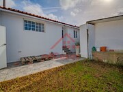 Moradia T2 - S�o Pedro da Cadeira, Torres Vedras, Lisboa - Miniatura: 8/9