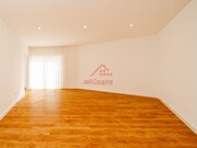 Apartamento T2 - Santa Maria, Torres Vedras, Lisboa - Miniatura: 1/9