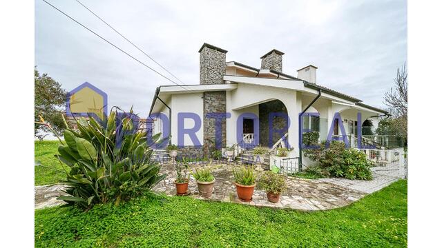 Moradia > T6 - São Felix da Marinha, Vila Nova de Gaia, Porto - Imagem grande