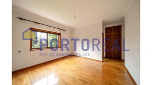 Moradia > T6 - So Felix da Marinha, Vila Nova de Gaia, Porto - Miniatura: 13/39