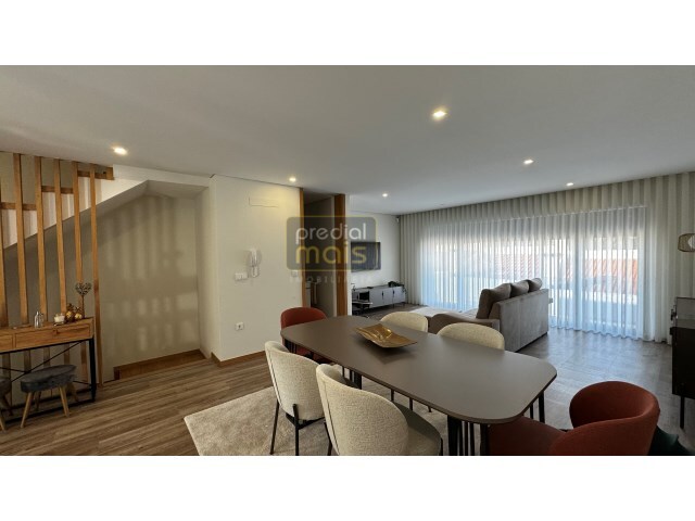 Moradia T3 - Gondifelos, Vila Nova de Famalicão, Braga - Imagem grande