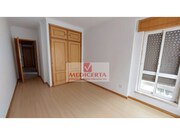 Apartamento T2 - Rio de Mouro, Sintra, Lisboa - Miniatura: 3/9