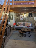 Pr�dio - Canas de Senhorim, Nelas, Viseu - Miniatura: 6/12