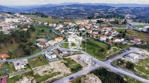 Terreno Rstico T0 - Amarante, Amarante, Porto - Miniatura: 17/41