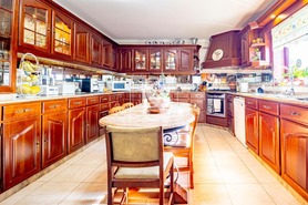 Moradia > T6 - Vila Garcia, Amarante, Porto - Miniatura: 15/29