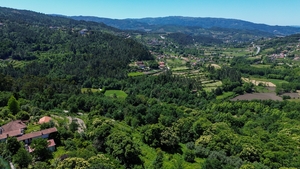 Moradia - Aboadela, Amarante, Porto - Miniatura: 24/25