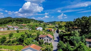 Moradia T3 - Lufrei, Amarante, Porto - Miniatura: 8/47