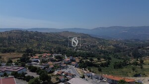 Moradia T4 - Gove, Bai�o, Porto - Miniatura: 44/44