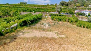 Moradia T3 - Santa Marinha do Z�zere, Bai�o, Porto - Miniatura: 13/21