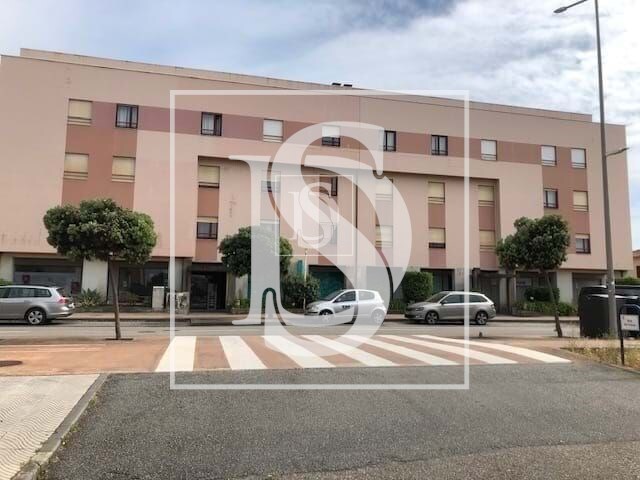 Armazém T0 - Esmoriz, Ovar, Aveiro - Imagem grande
