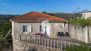 Moradia T3 - Vila Ch� do Mar�o, Amarante, Porto - Miniatura: 1/19