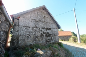 Moradia T1 - Gouveia (S�o Sim�o), Amarante, Porto - Miniatura: 20/43