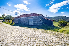 Moradia T1 - Loivos do Monte, Bai�o, Porto - Miniatura: 16/23