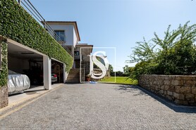 Moradia T4 - Santo Tirso, Santo Tirso, Porto - Miniatura: 73/85