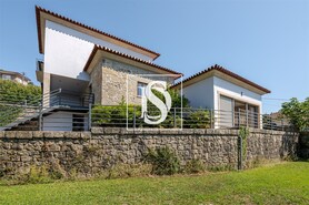 Moradia T4 - Santo Tirso, Santo Tirso, Porto - Miniatura: 76/85
