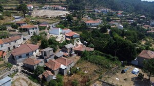 Moradia T2 - Santa Cruz do Douro, Bai�o, Porto - Miniatura: 35/36