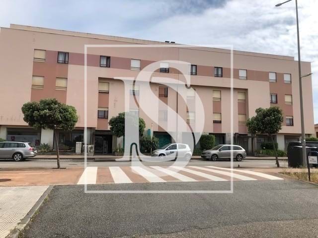 Garagem T0 - Esmoriz, Ovar, Aveiro - Imagem grande
