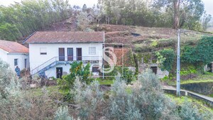 Moradia T3 - Gouveia (S�o Sim�o), Amarante, Porto - Miniatura: 9/26