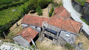 Moradia T3 - Campelo, Baio, Porto - Miniatura: 20/36