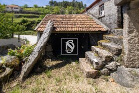 Moradia T3 - Campelo, Baio, Porto - Miniatura: 30/36