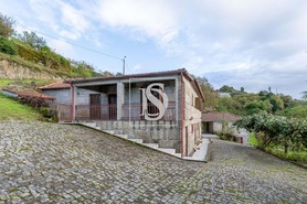 Moradia T0 - Gouveia (So Simo), Amarante, Porto - Miniatura: 31/43