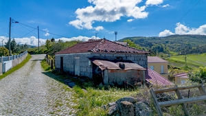 Moradia - Loivos do Monte, Bai�o, Porto - Miniatura: 17/23