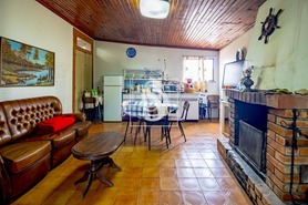 Moradia - Av�es, Lamego, Viseu - Miniatura: 8/19