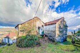 Moradia T2 - Paredes de Viadores, Marco de Canaveses, Porto - Miniatura: 43/46