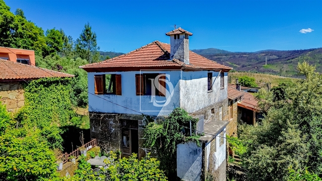 Moradia T3 - Code�oso, Celorico de Basto, Braga - Imagem grande