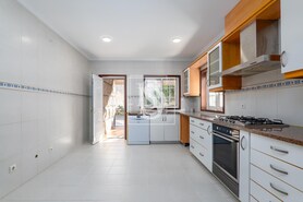 Moradia T4 - Vila Garcia, Amarante, Porto - Miniatura: 13/47