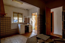 Moradia T2 - Av�es, Lamego, Viseu - Miniatura: 3/7