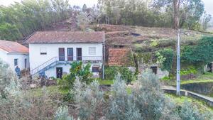 Moradia T3 - Gouveia (S�o Sim�o), Amarante, Porto - Miniatura: 9/28