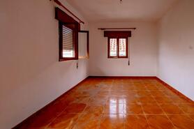 Moradia T3 - Gouveia (S�o Sim�o), Amarante, Porto - Miniatura: 18/28