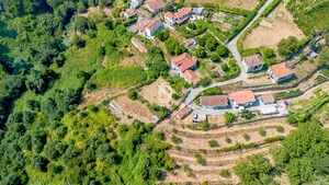 Moradia T5 - Santa Marinha do Z�zere, Bai�o, Porto - Miniatura: 20/37