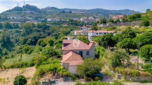 Moradia T5 - Santa Marinha do Z�zere, Bai�o, Porto - Miniatura: 24/37