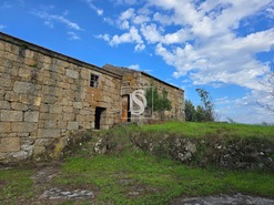 Quinta T4 - Anreade, Resende, Viseu - Miniatura: 52/54