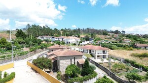 Moradia T4 - Gove, Baio, Porto - Miniatura: 1/10