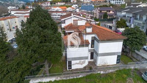 Moradia T5 - Amarante, Amarante, Porto - Miniatura: 8/49