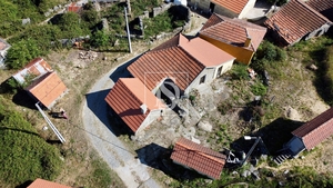 Moradia T1 - Gouveia (S�o Sim�o), Amarante, Porto - Miniatura: 28/43