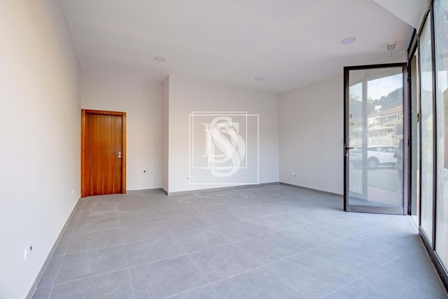 Loja T0 - Gondar, Amarante, Porto - Imagem grande