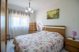 Moradia T4 - Teixeira, Bai�o, Porto - Miniatura: 14/27