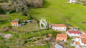 Moradia T3 - Teixeira, Bai�o, Porto - Miniatura: 26/34