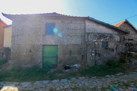 Moradia - Gouveia (S�o Sim�o), Amarante, Porto - Miniatura: 11/43