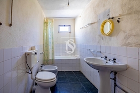 Moradia T5 - Sedielos, Peso da R�gua, Vila Real - Miniatura: 5/25